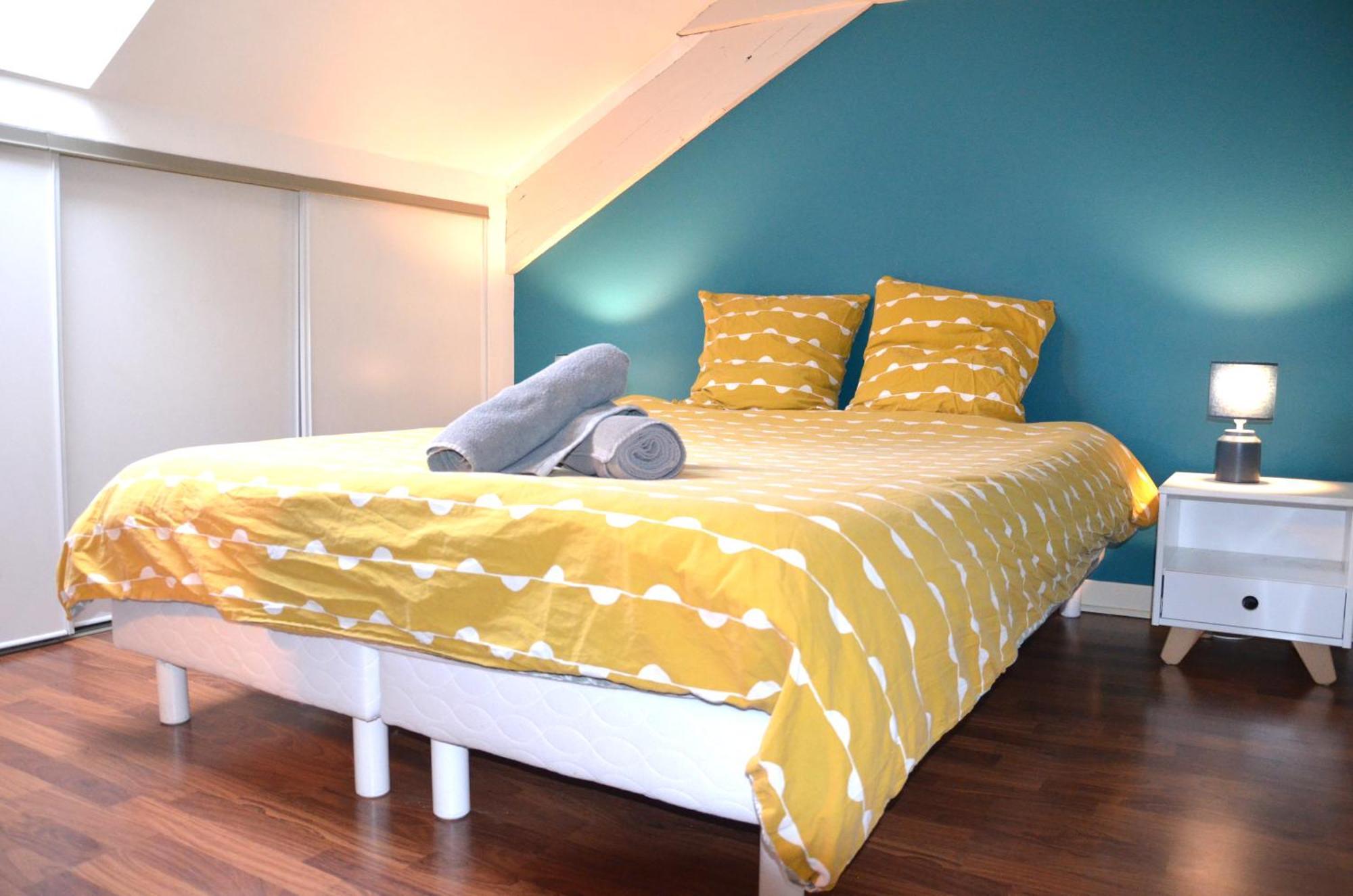 Le Cocon Troyen - 6-8P - 2 Parking Gratuits Appartement Troyes Buitenkant foto