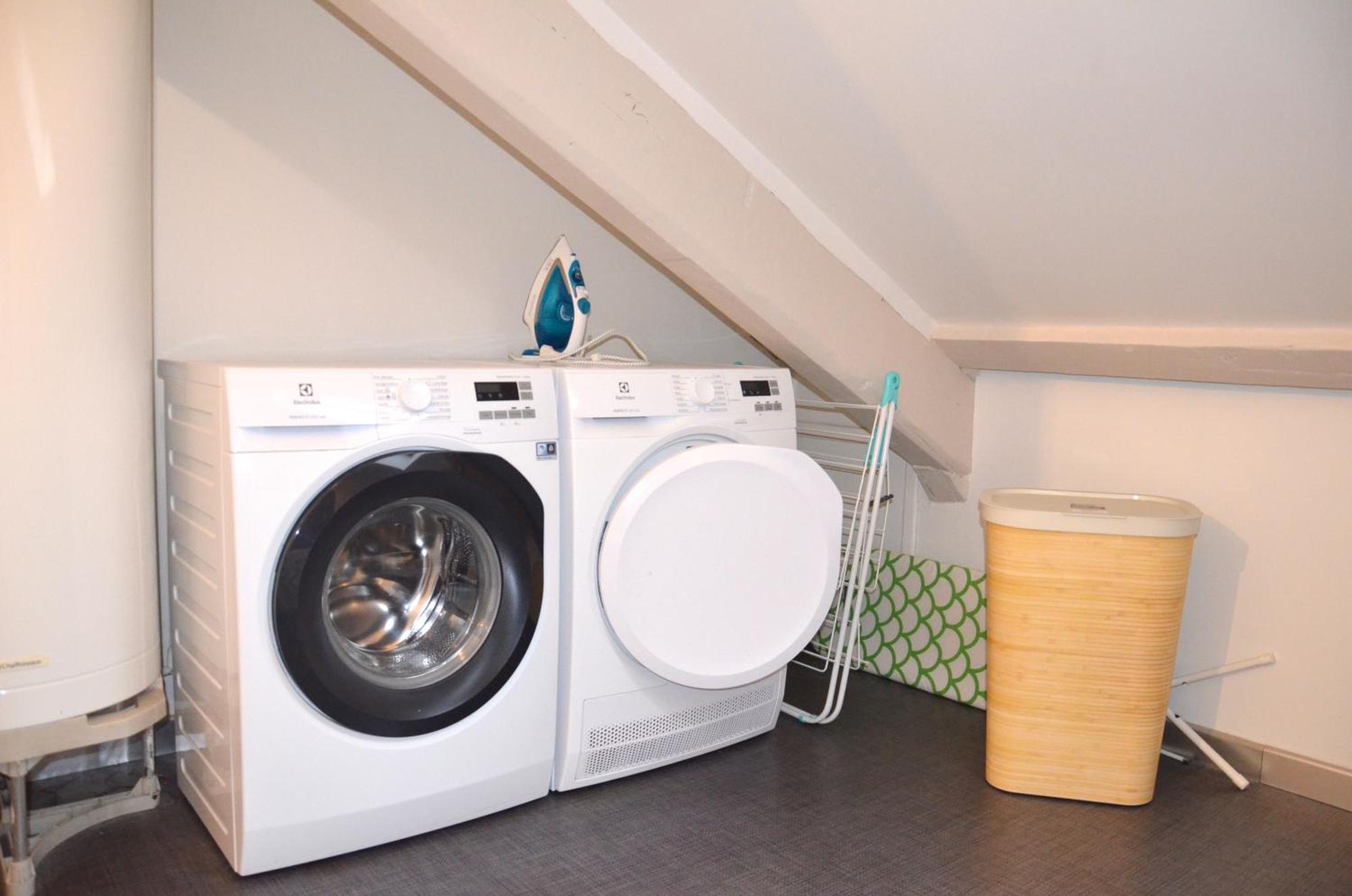 Le Cocon Troyen - 6-8P - 2 Parking Gratuits Appartement Troyes Buitenkant foto