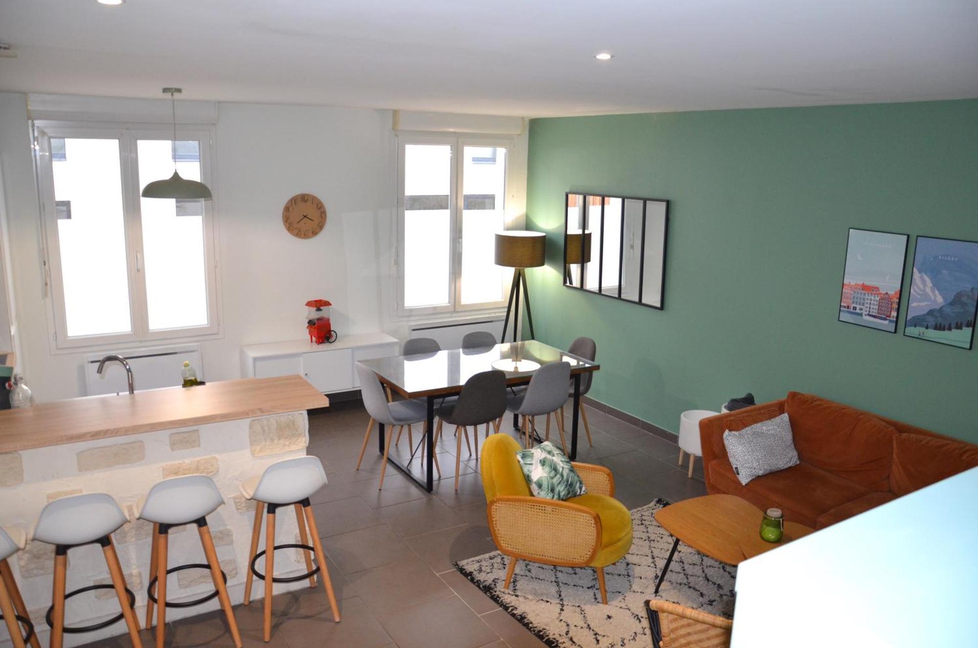 Le Cocon Troyen - 6-8P - 2 Parking Gratuits Appartement Troyes Buitenkant foto