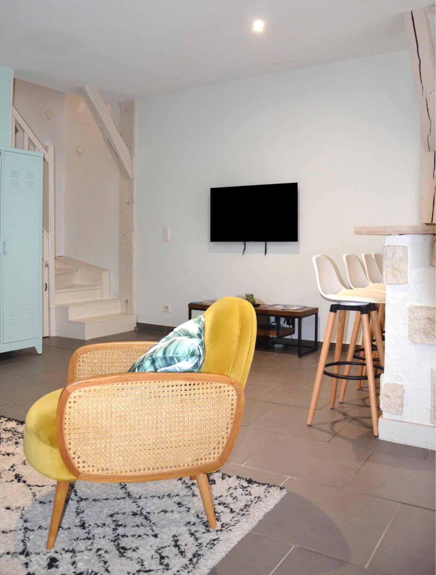 Le Cocon Troyen - 6-8P - 2 Parking Gratuits Appartement Troyes Buitenkant foto