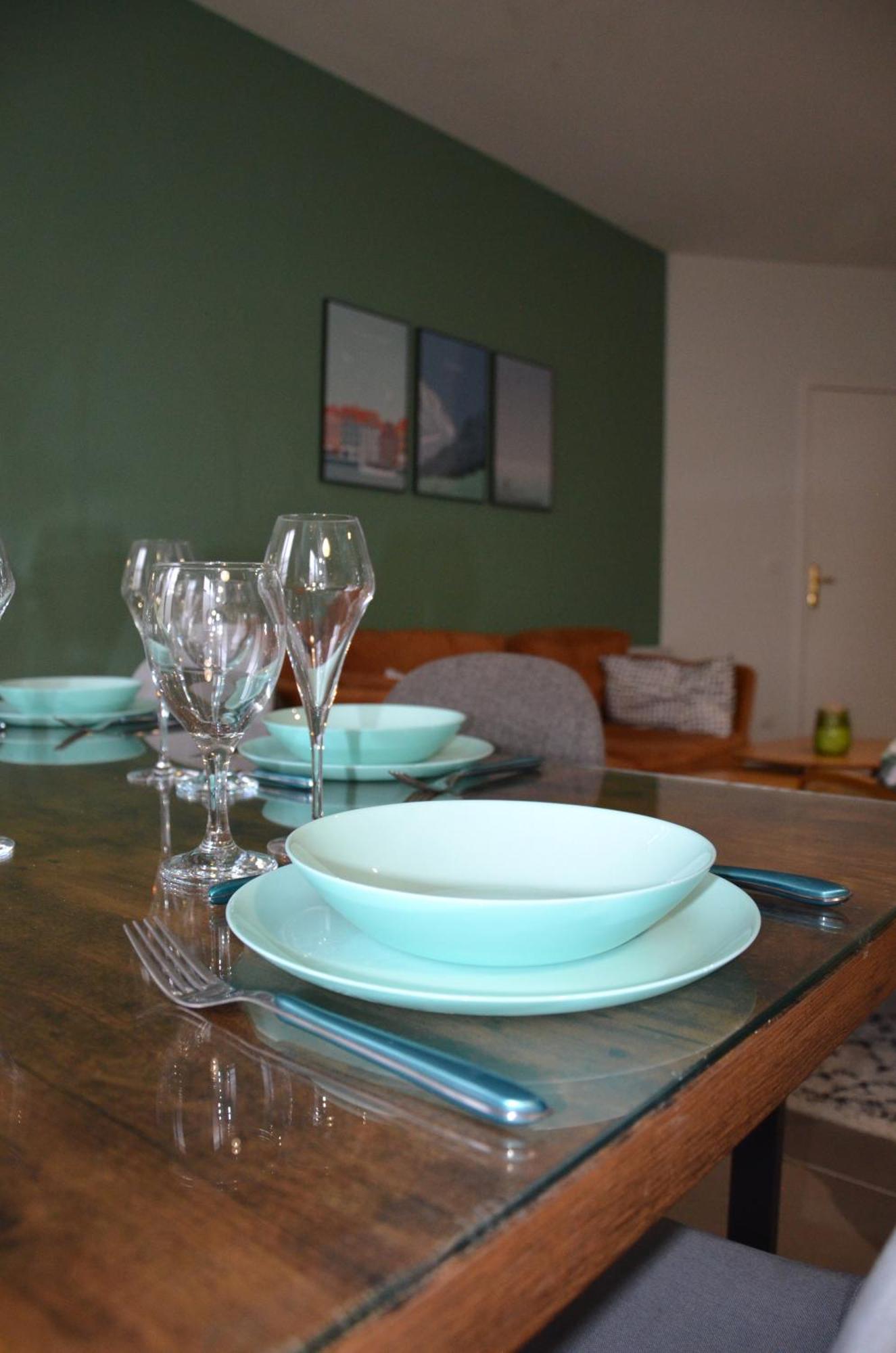 Le Cocon Troyen - 6-8P - 2 Parking Gratuits Appartement Troyes Buitenkant foto